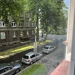 Cozy Next To Old Town Apartment *