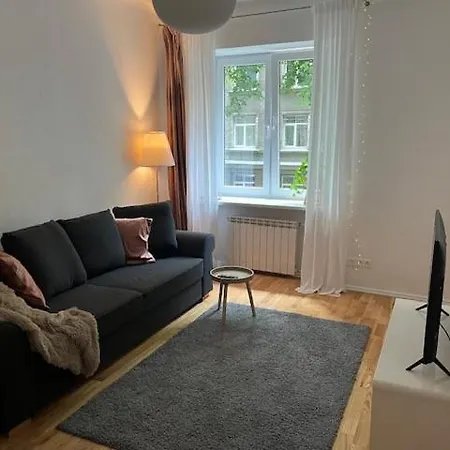 Daire Cozy Next To Old Town Tallinn